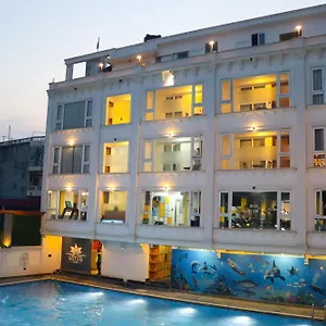 Lotus Club Boutique 3*, كاتماندو نيبال